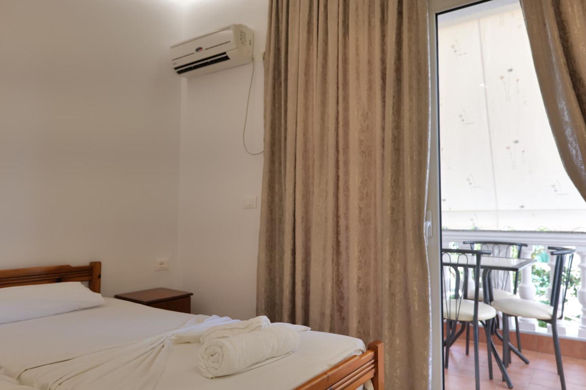 Vila Melisa Εξαμίλιο Εξωτερικό φωτογραφία